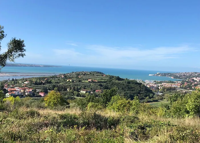 Hisa Seca Sunset بورتوروز