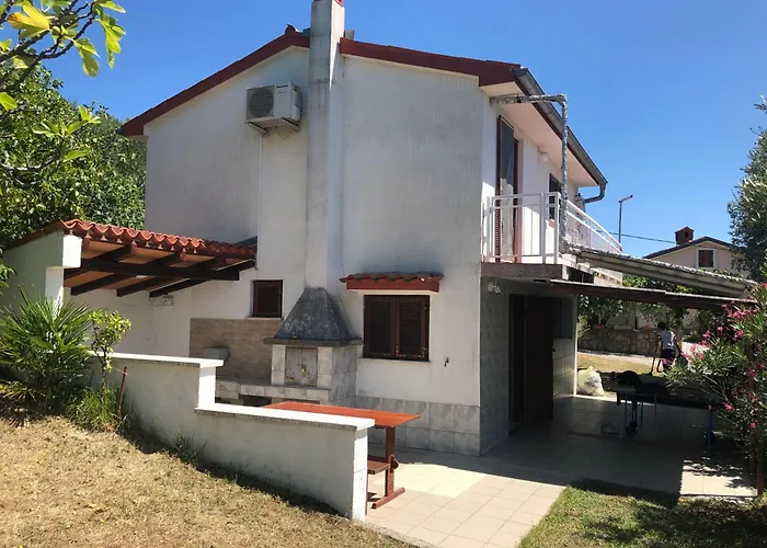 Hisa Seca Sunset بورتوروز